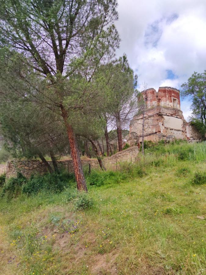 شقة Puente Viejo De Buitrago Casa Enebro بويتراغو ديل لوزويا المظهر الخارجي الصورة